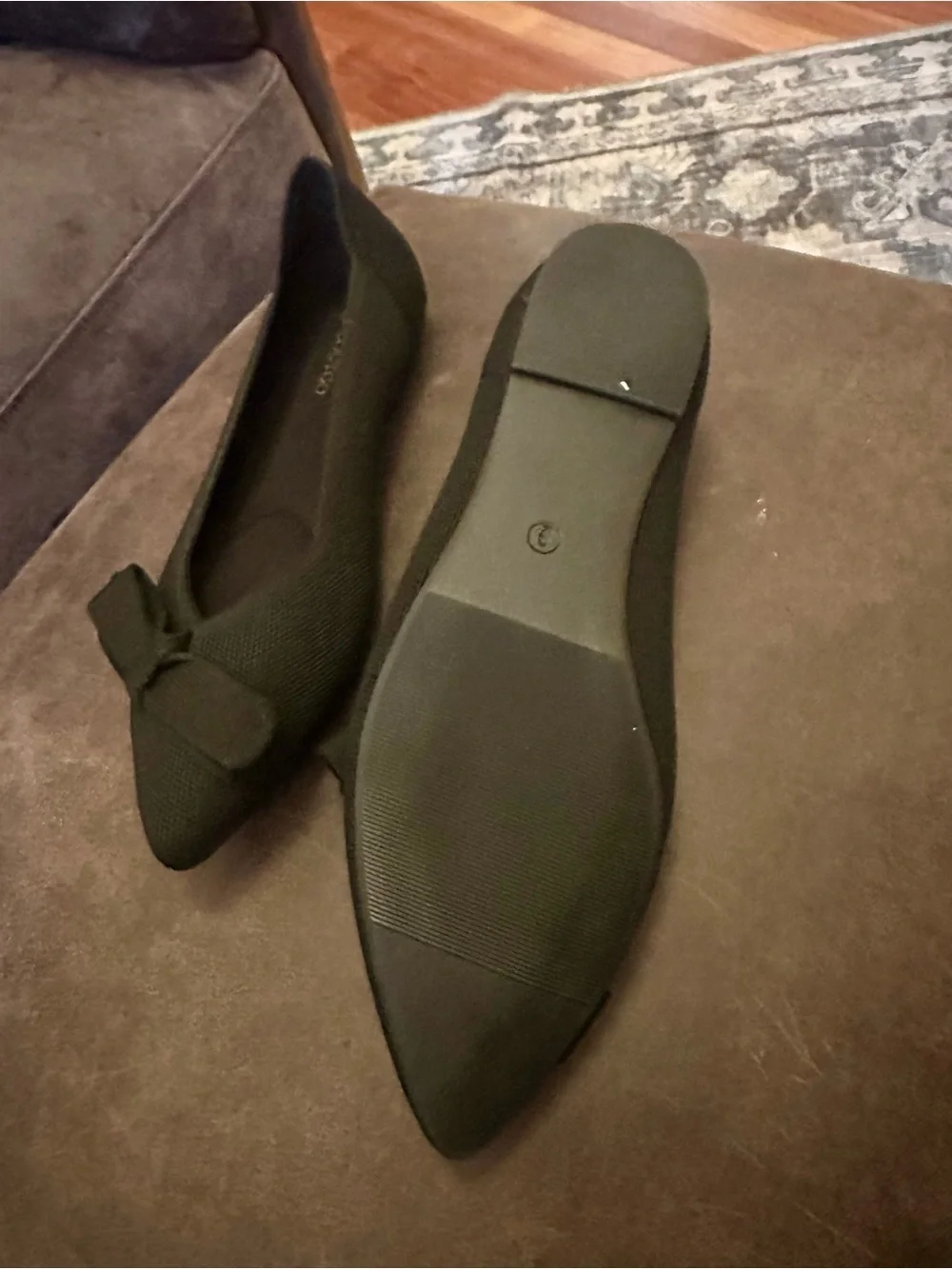 Ultra Cozy Black Pointed Bow Flats - Women Shoes Size 9